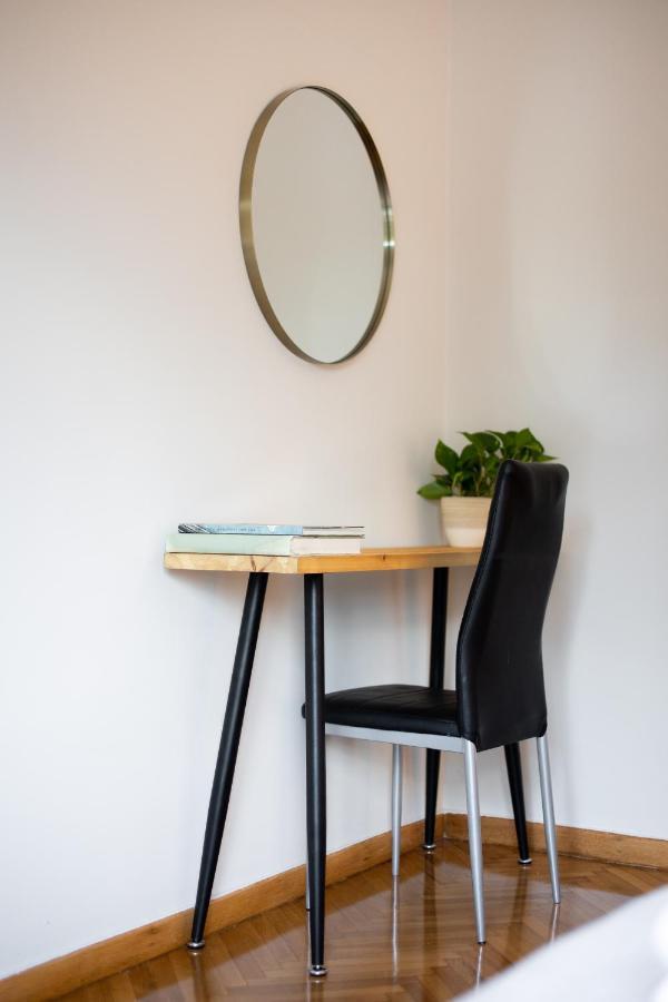 Renovated Apartment Near Acropolis Athen Exterior foto